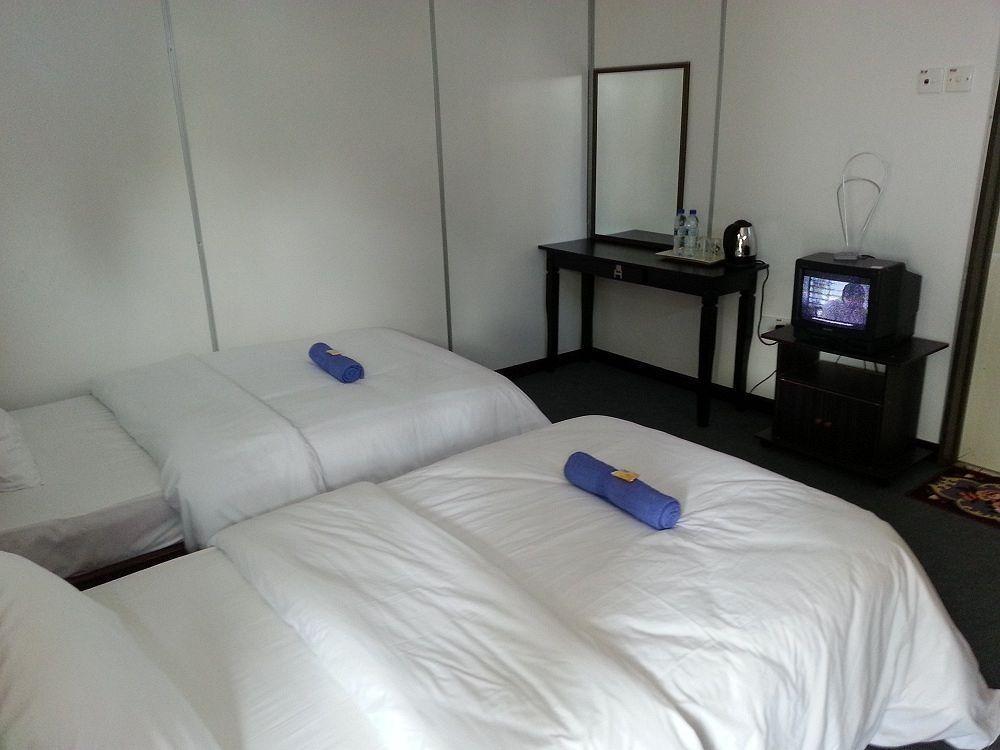 Rasa Senang Villa -Islam Guest Only Pantai Cenang  Eksteriør billede