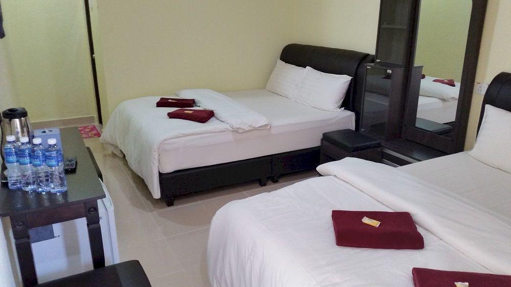 Rasa Senang Villa -Islam Guest Only Pantai Cenang  Eksteriør billede
