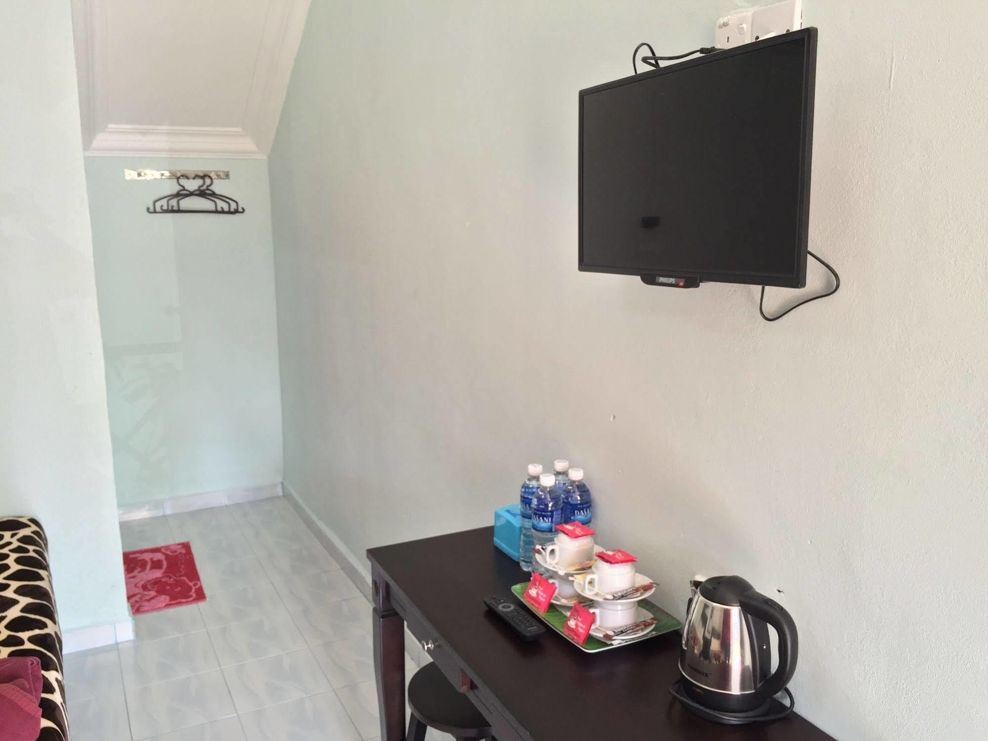 Rasa Senang Villa -Islam Guest Only Pantai Cenang  Eksteriør billede