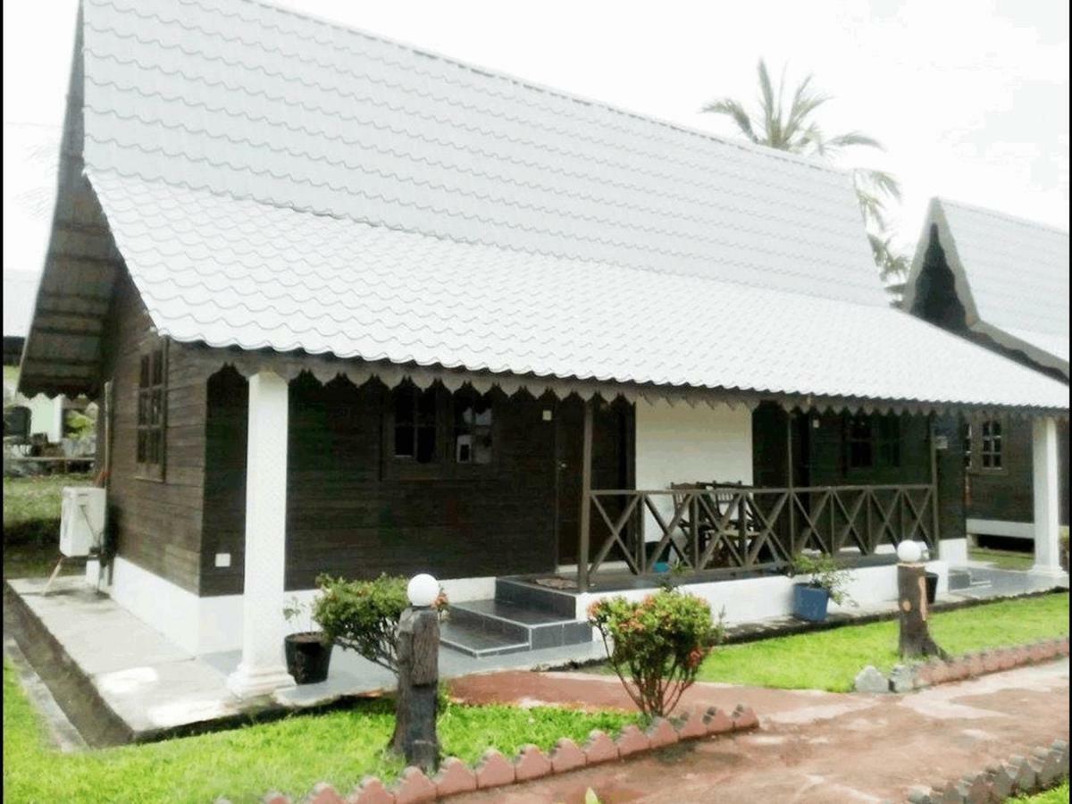 Rasa Senang Villa -Islam Guest Only Pantai Cenang  Eksteriør billede
