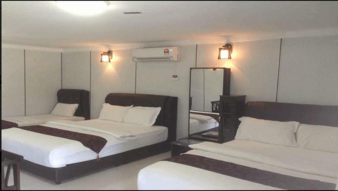 Rasa Senang Villa -Islam Guest Only Pantai Cenang  Eksteriør billede