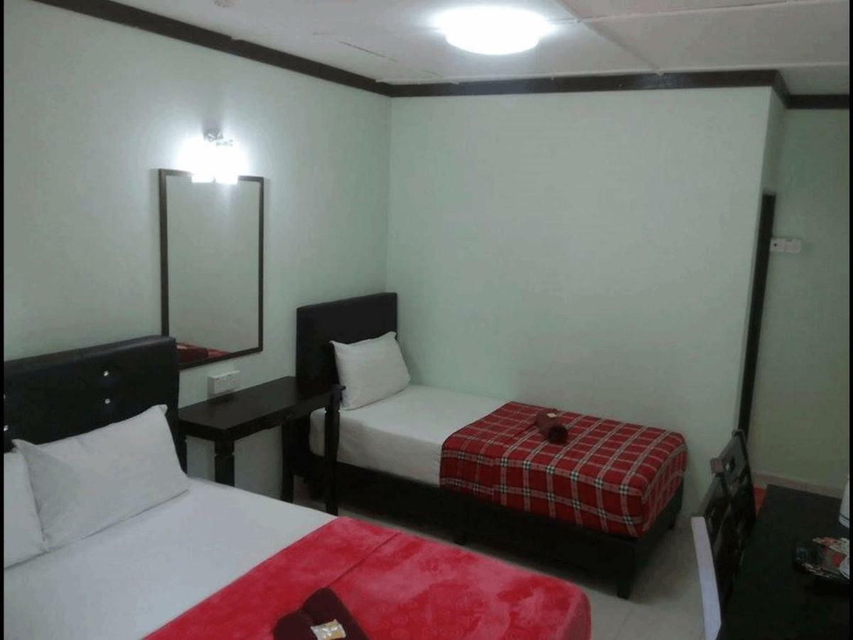 Rasa Senang Villa -Islam Guest Only Pantai Cenang  Eksteriør billede